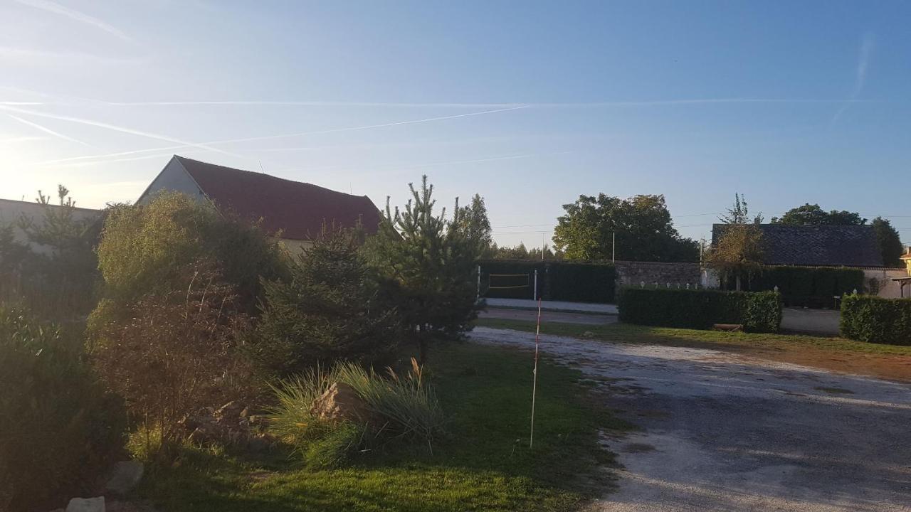 Holiday Centrum Žatec Eksteriør bilde